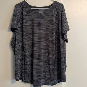 Plus Size Tek Gear (Kohl’s) Workout Shirt - black and white pattern, Size 3X